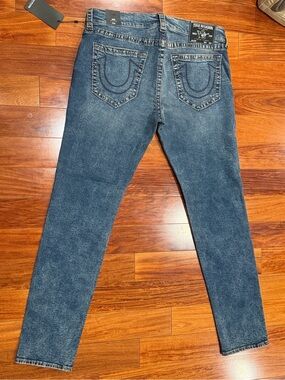 True Religion Men's Relaxed Jeans in Washed Blue